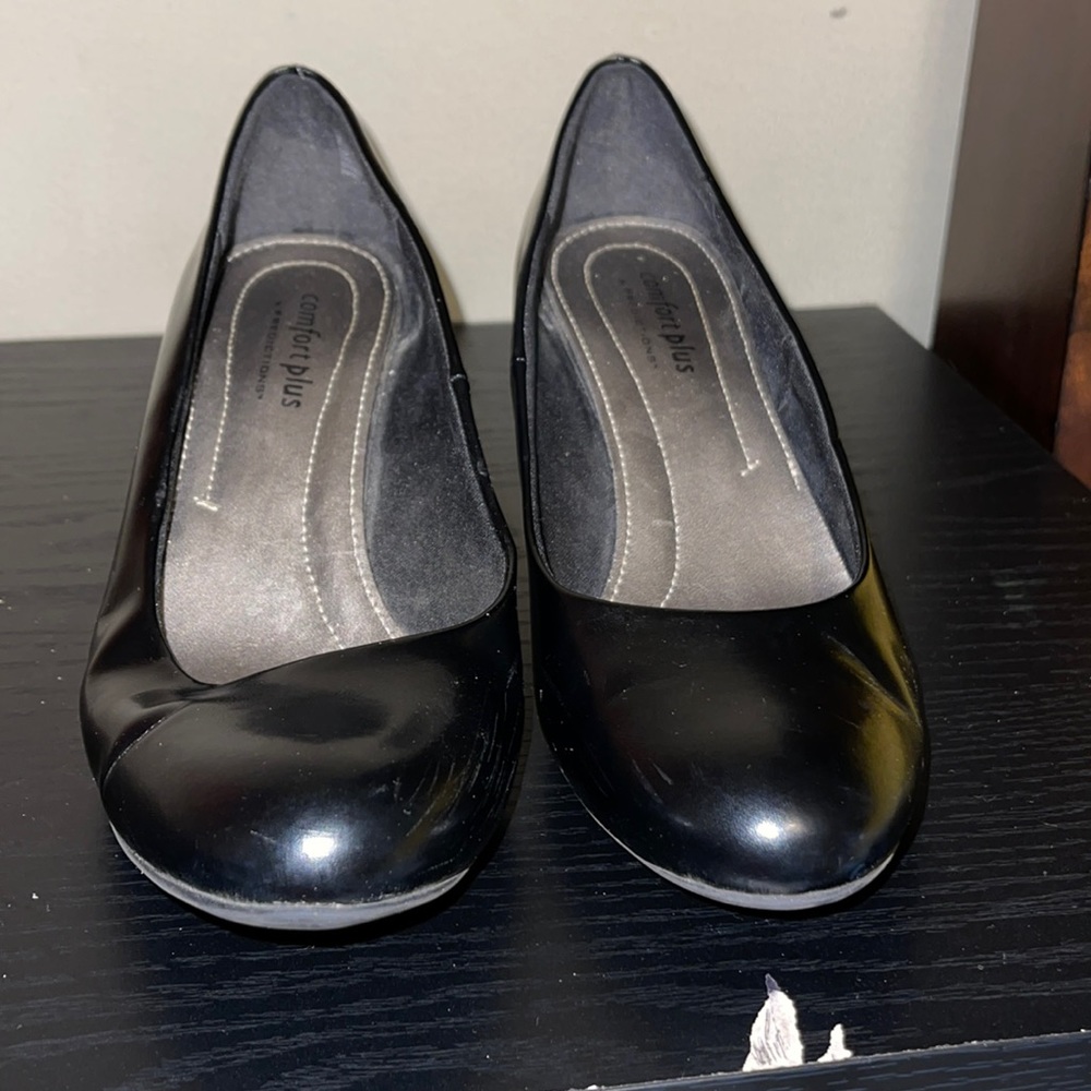 COMFORT PLUS BLACK HEELS